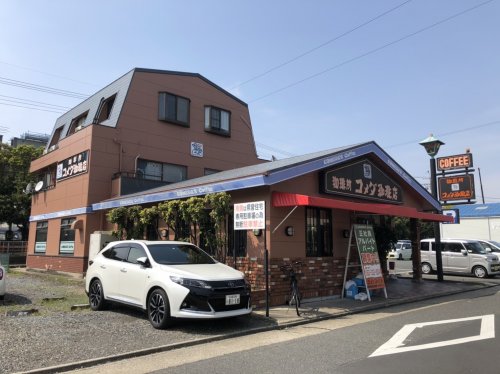 飲食店　コメダ珈琲店南陽町店（飲食店）まで592m