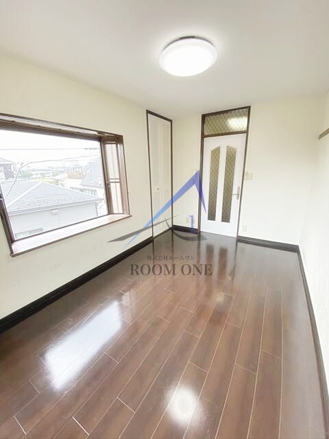 居室・リビング　洋室のお部屋です。