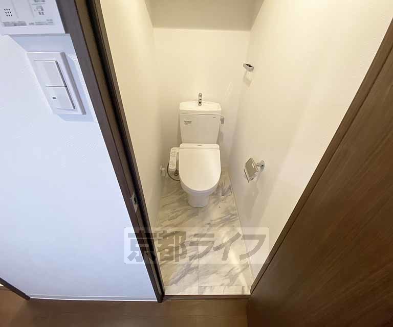 トイレ　高級感のあるトイレです。