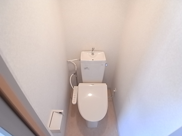 トイレ　ゆったりとした空間のトイレです