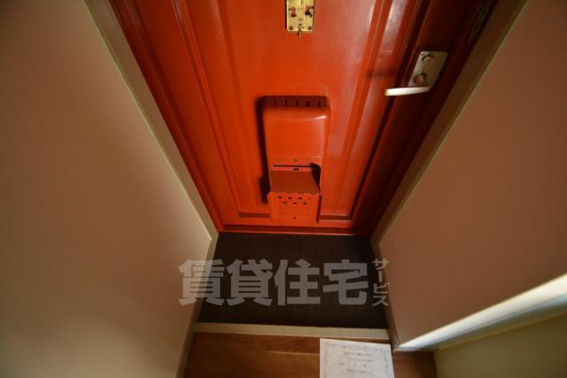 南海本線 住吉大社駅 徒歩10分 5階建 築40年の玄関写真