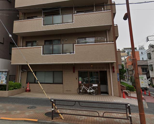 警察署・交番　警察（警察署・交番）まで300m