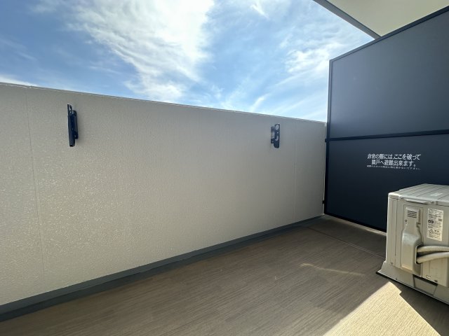 バルコニー　広々としたバルコニーです