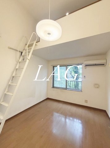 居室・リビング　洋室のお部屋です。