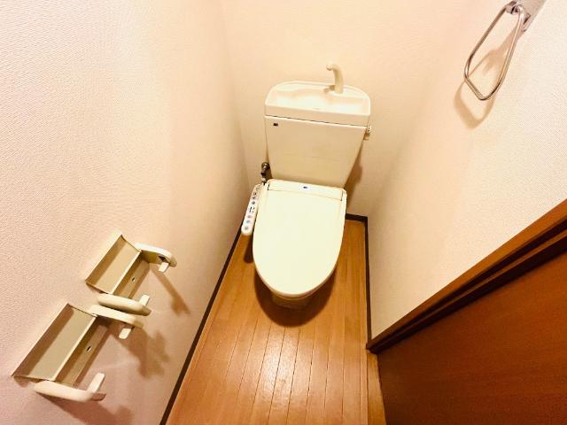トイレ　シャワー付トイレ