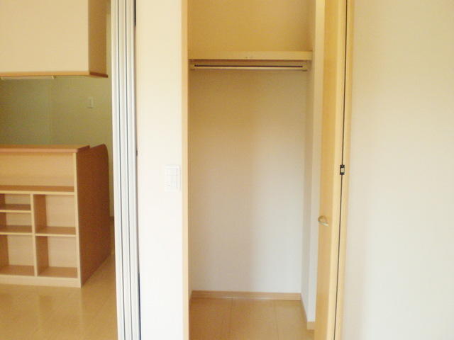 収納　ウォークインクローゼット