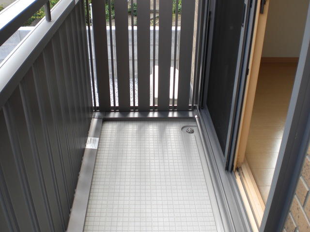 バルコニー　南面バルコニー