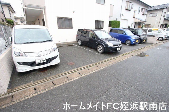 駐車場　★駐車場１台無料です♪★