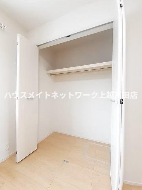 収納　クローゼット