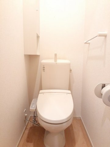 トイレ　シンプルで使いやすいトイレです