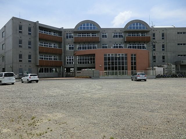小学校　龍ケ崎市立馴柴小学校（小学校）まで850m