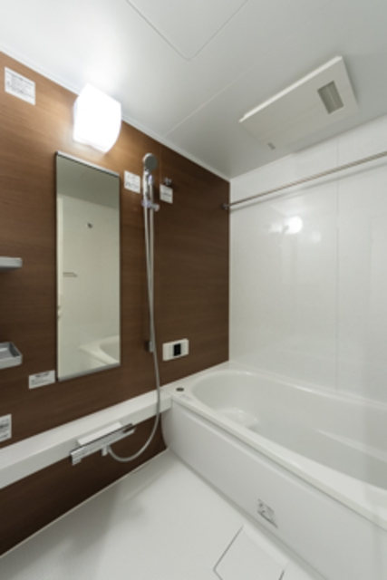 バス・シャワールーム　※写真は同タイプ住戸です。