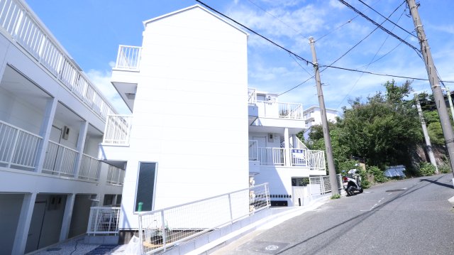 建物外観　落ち着いた雰囲気の外観です