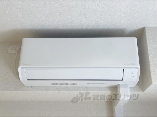 その他設備　給湯器リモコン