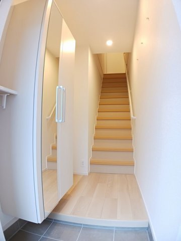 玄関　シンプルで使いやすい玄関です