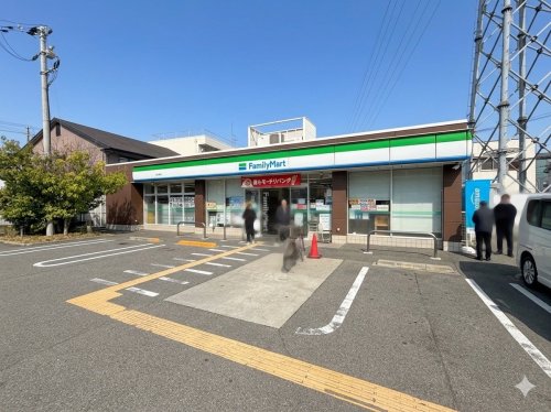 コンビニ　ファミリーマート立花東店（コンビニ）まで274m
