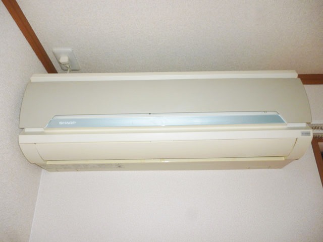 その他設備　エアコン付きで夏も冬も快適です☆