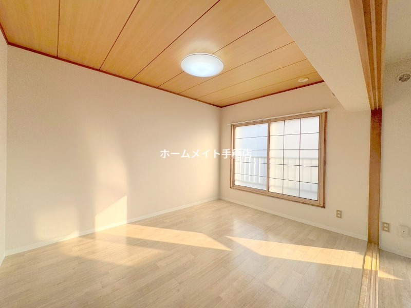 その他部屋・スペース　明るい洋室♪
