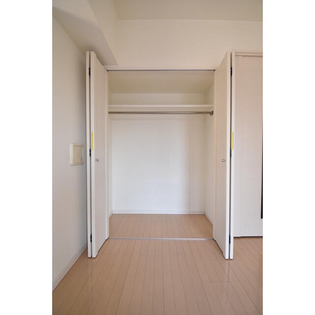 収納　※別部屋の参考写真です。