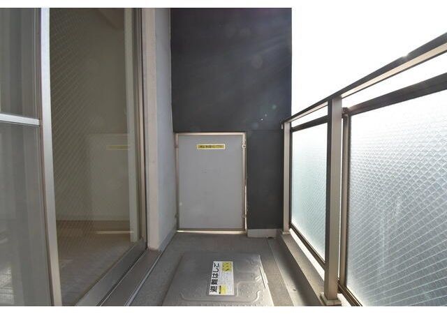 バルコニー　※別部屋の参考写真です。