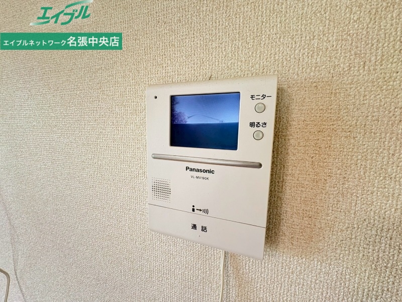 セキュリティ　同物件別部屋写真