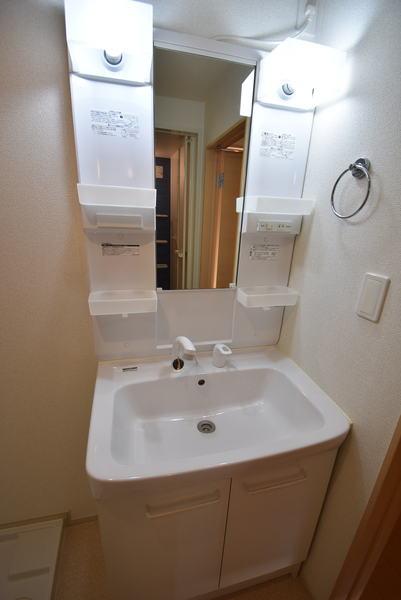 洗面設備　同仕様写真