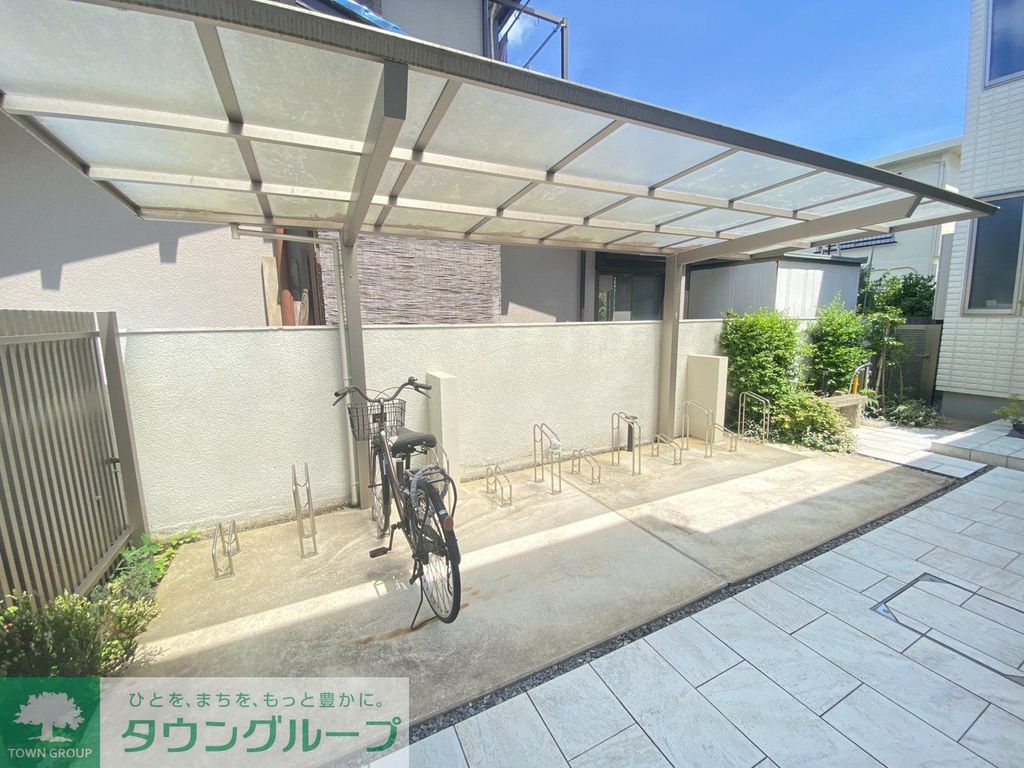 駐車場　駐車場