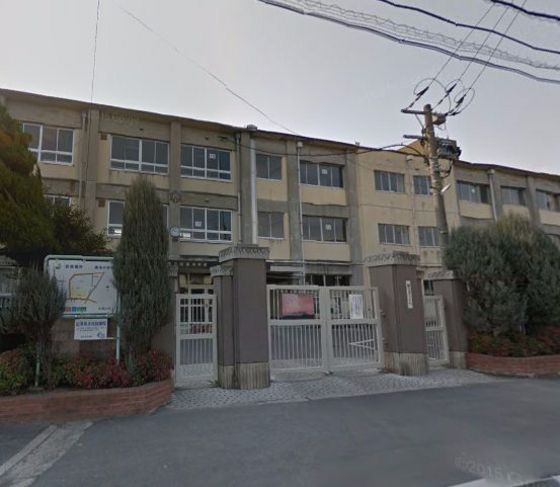 中学校　岡山市立桑田中学校（中学校）まで980m