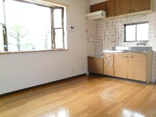居室・リビング　※１０３号室の写真です