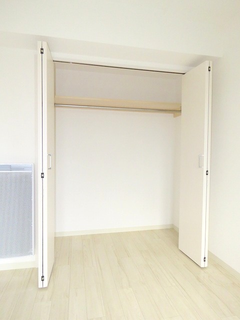 収納　大きめのクローゼット完備しています♪