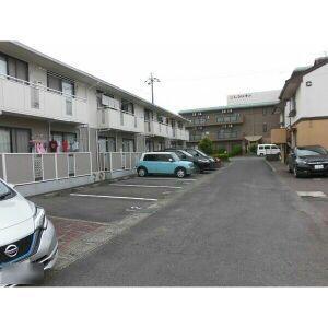 駐車場　※別号棟参考画像※