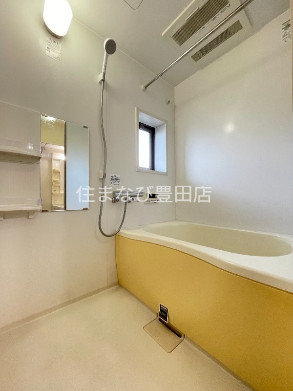バス・シャワールーム　同型別部屋写真