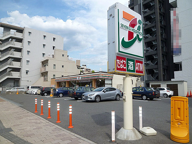 コンビニ　セブンイレブン広島東平塚店（コンビニ）まで117m
