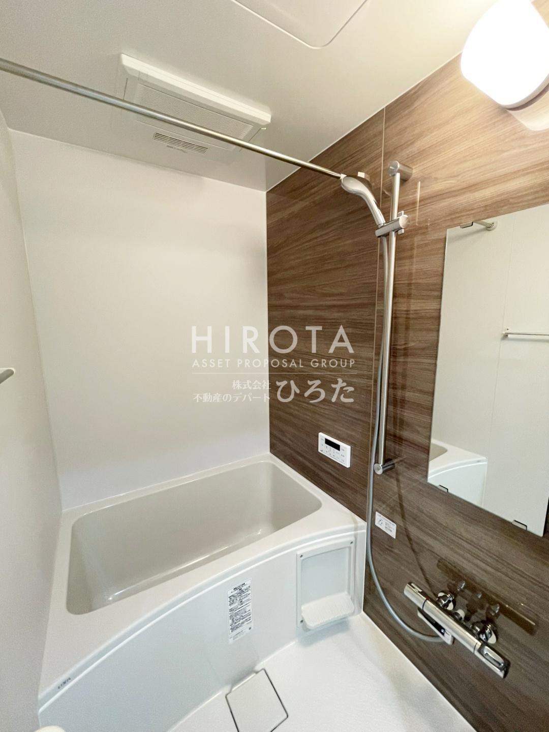 春のそよ風とBloom Loungeの風呂写真