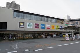 ショッピングセンター　エビスタ西宮（ショッピングセンター）まで495m