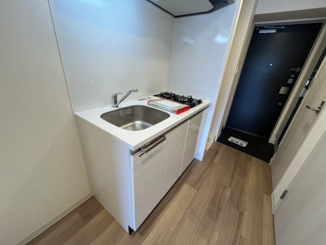 キッチン　同物件別部屋写真