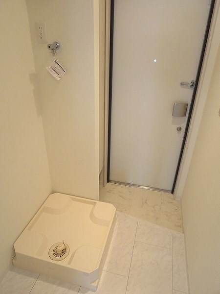 玄関　※他号室参考写真です。