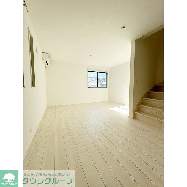 居室・リビング　★お部屋探しはタウンハウジング稲田堤店まで★