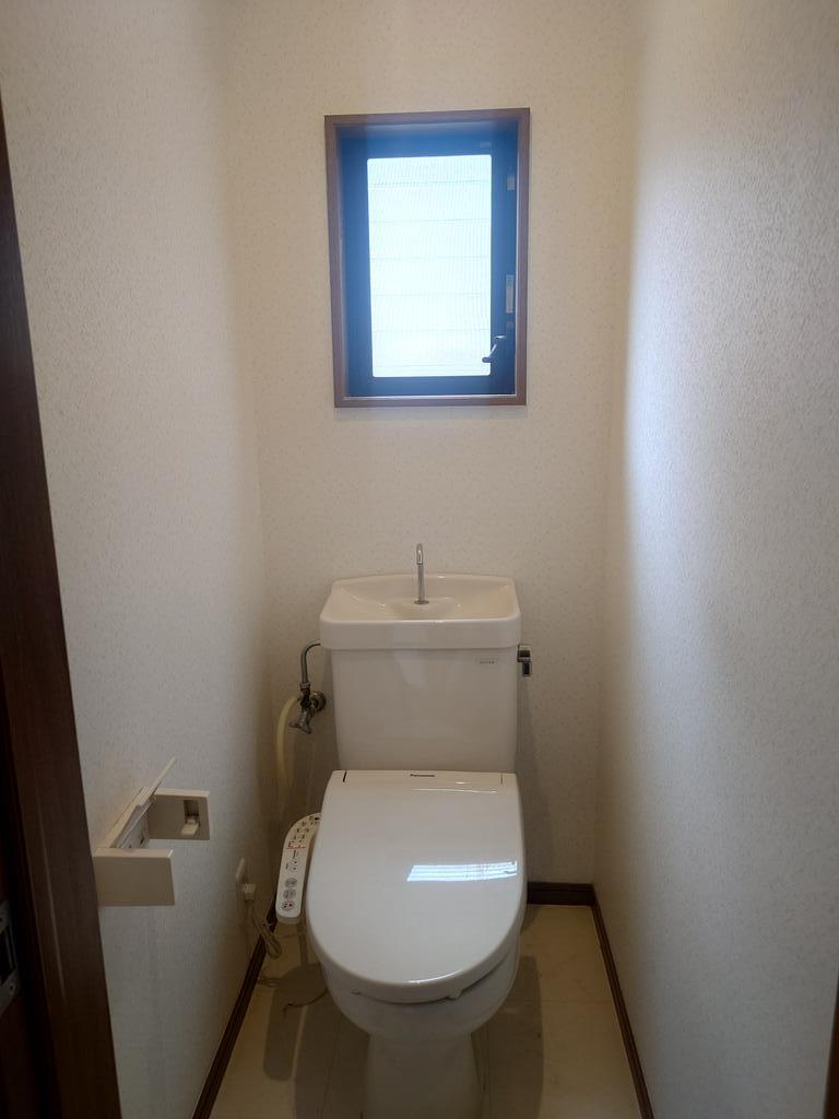 井野浅田貸家のトイレ写真