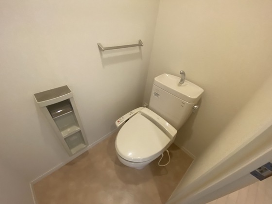 トイレ　※別部屋の写真です