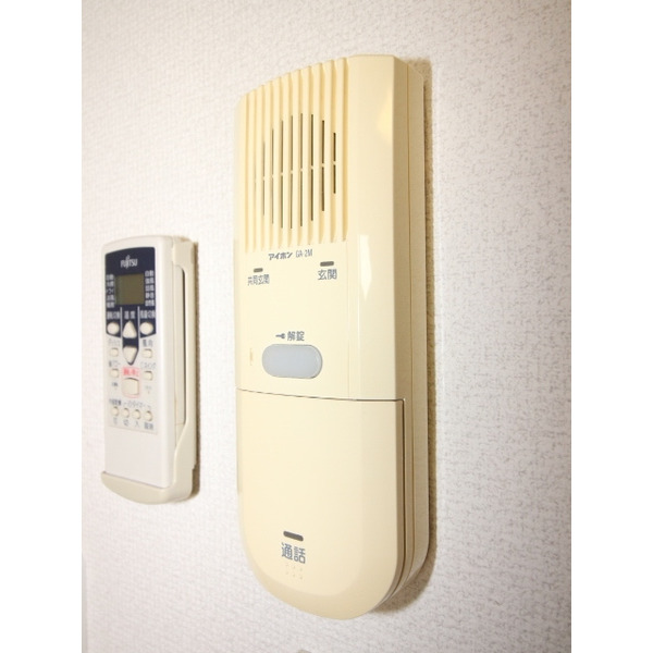 セキュリティ　★インターホンです★