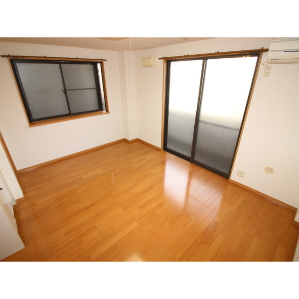 居室・リビング　★角部屋です★