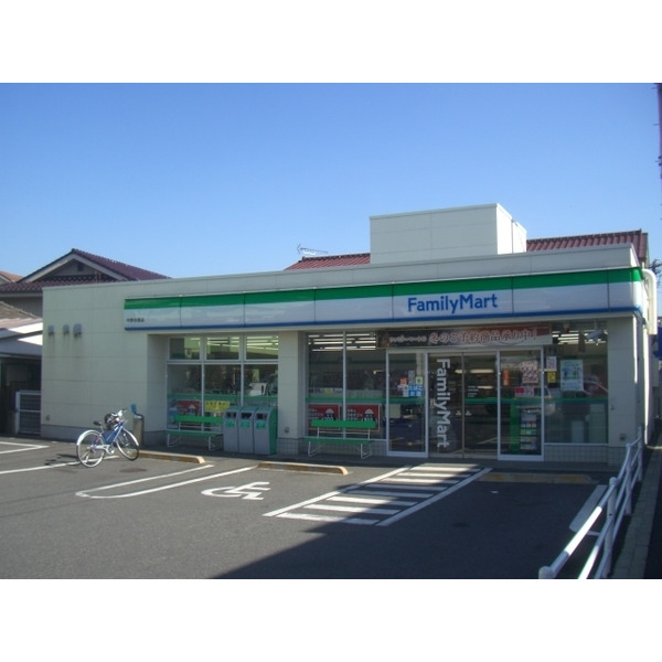 コンビニ　ファミリーマート中野白鷺店（コンビニ）まで159m