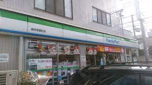 コンビニ　ファミリーマート（コンビニ）まで1030m
