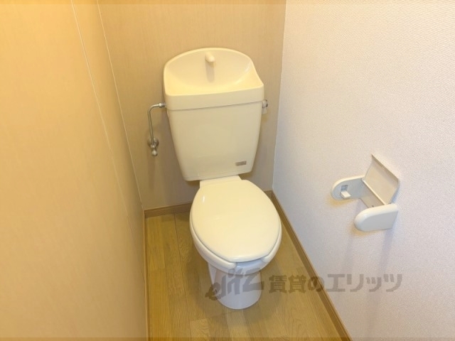 レオパレス枚方堂山のトイレ写真