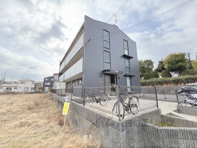 レオパレス枚方堂山の外観写真