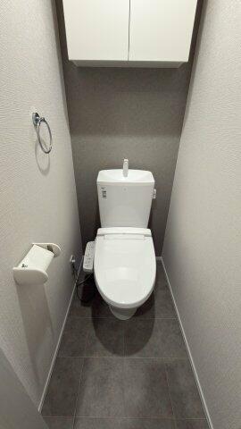 マ・フィーユ六角のトイレ写真