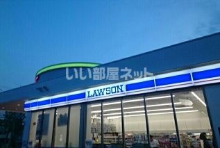 コンビニ　ローソン　大町店（コンビニ）まで694m