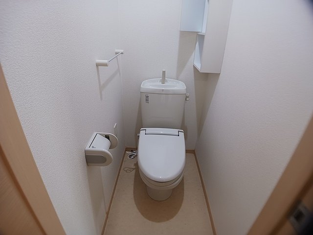 トイレ　シンプルで使いやすいトイレです