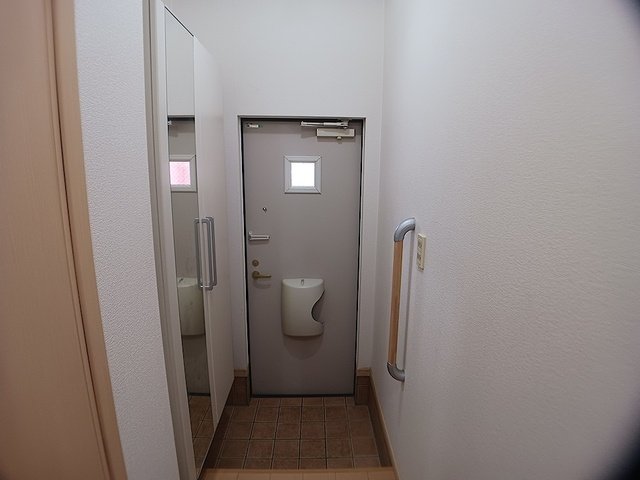 玄関　明るい玄関です